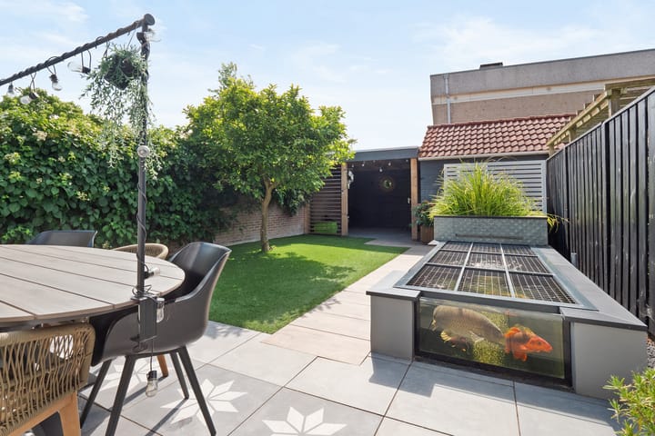 Foto 26 van Maarten Trompstraat 21