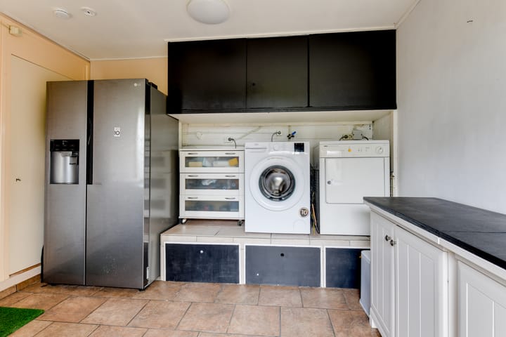 Foto 23 van Middenweg 413