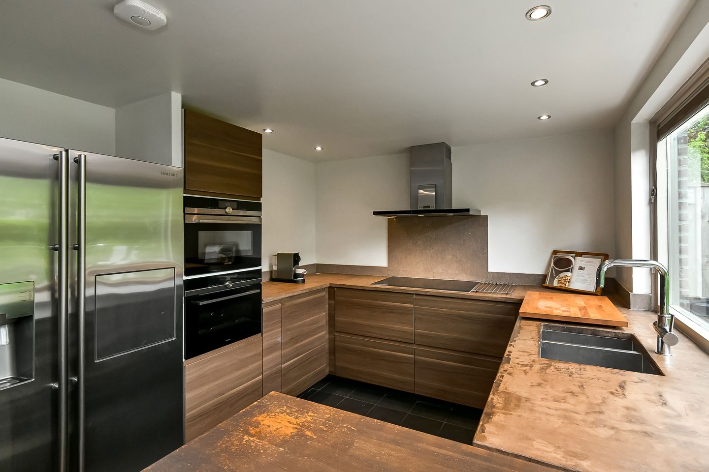 Foto 10 van Oosterhoutstraat 116