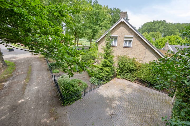 Foto 35 van Past. Clercxstraat 6