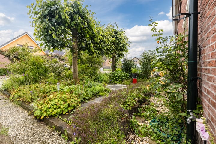 Foto 8 van Schoolstraat 25