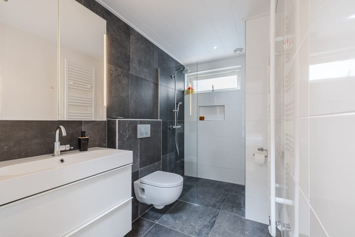 Foto 22 van Schoolstraat 25