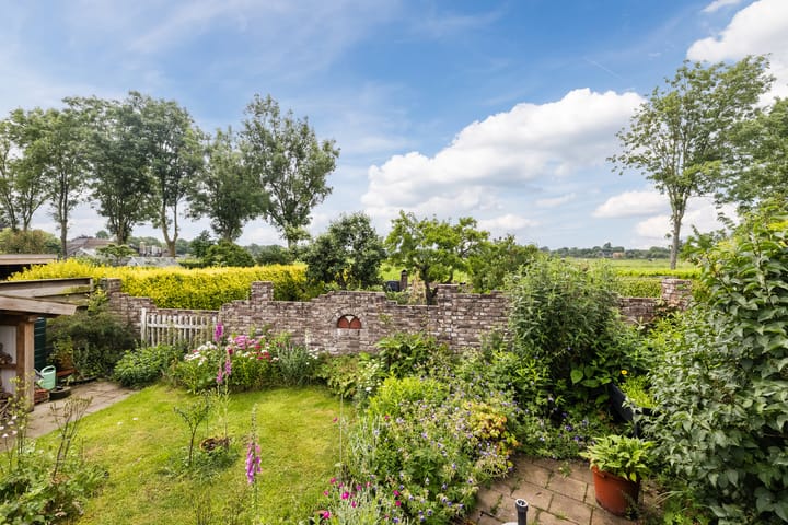 Foto 52 van Schoolstraat 25