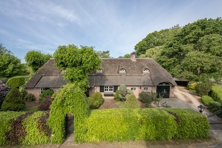 Photo 3 of Bergweg 7