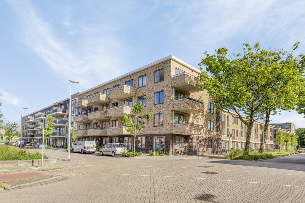 Photo 12 of Van Heuven Goedhartstraat 111