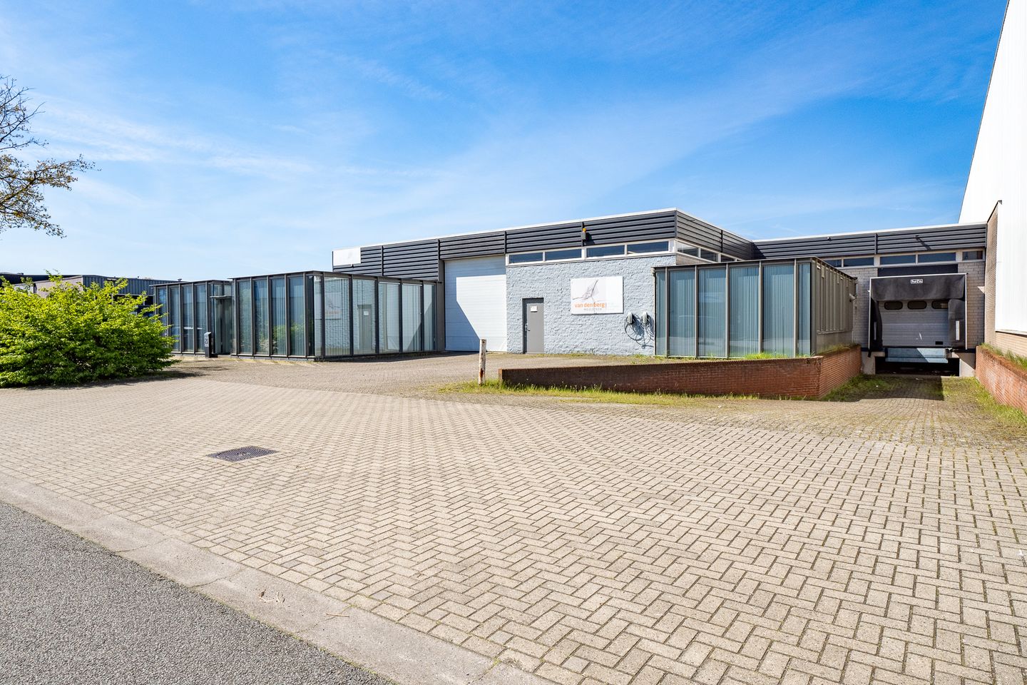 Bekijk foto 2 van Het Lentfert 21