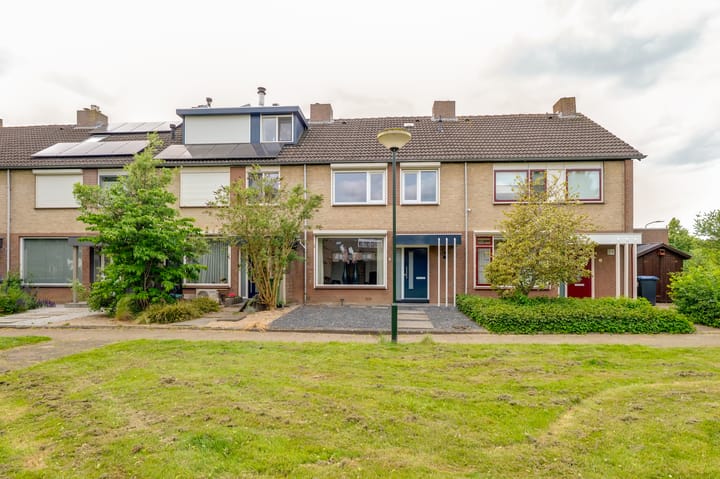 Foto 2 van Lindenhof 4