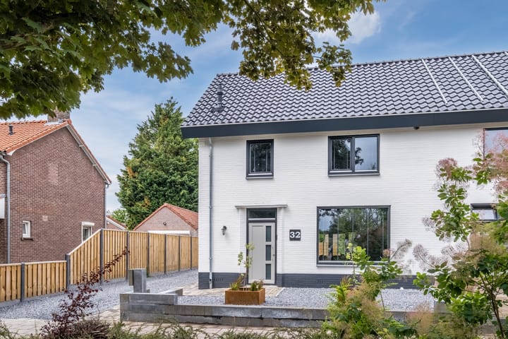 Foto 5 van Meester Rijkenstraat 32