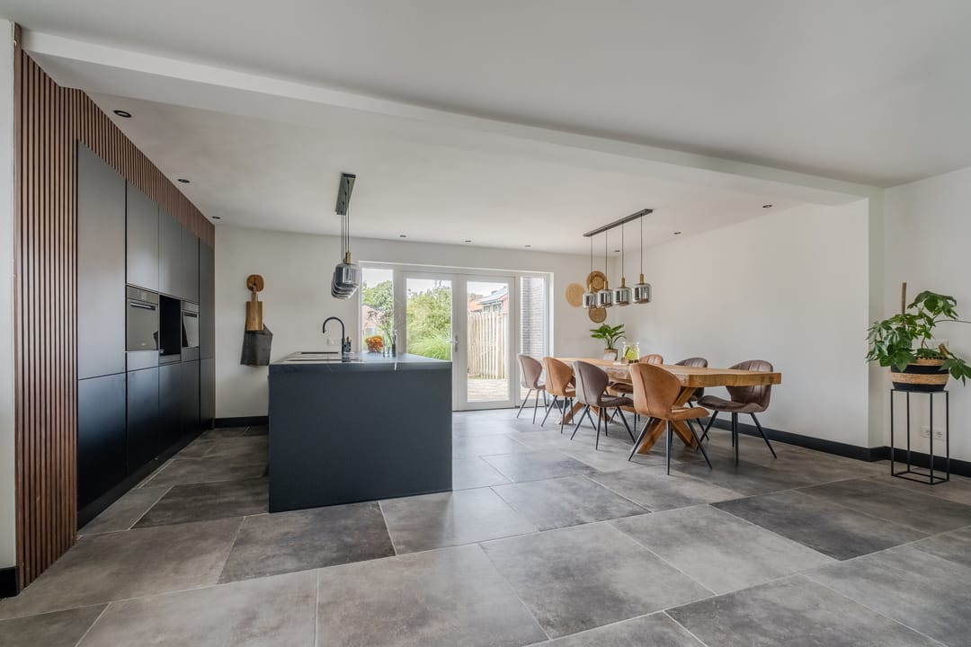 Photo 11 of Meester Rijkenstraat 32