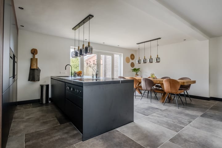 Foto 12 van Meester Rijkenstraat 32