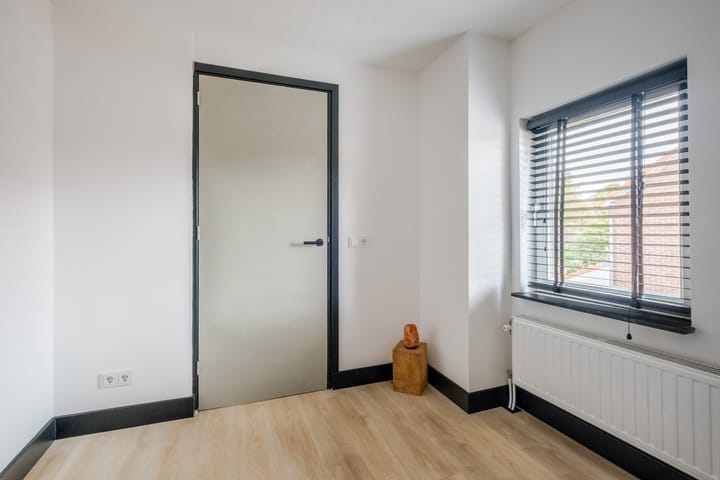 Foto 25 van Meester Rijkenstraat 32