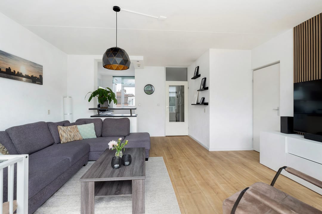 Foto 13 van Meester Marrestraat 58