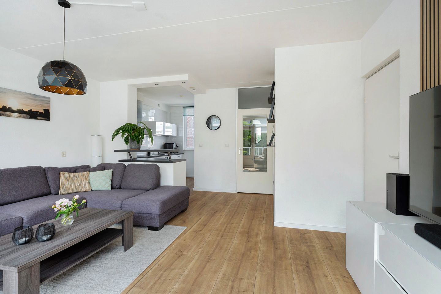 Foto 14 van Meester Marrestraat 58