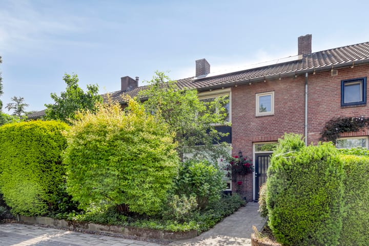 Photo 7 of Michiel de Ruyterstraat 34