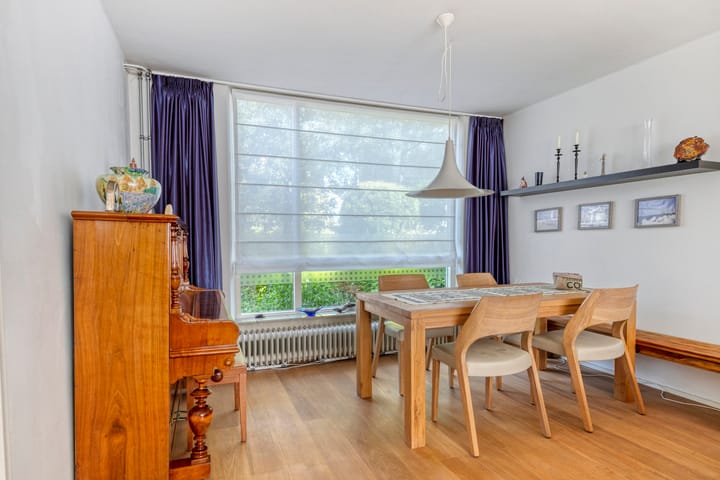 Photo 11 of Michiel de Ruyterstraat 34