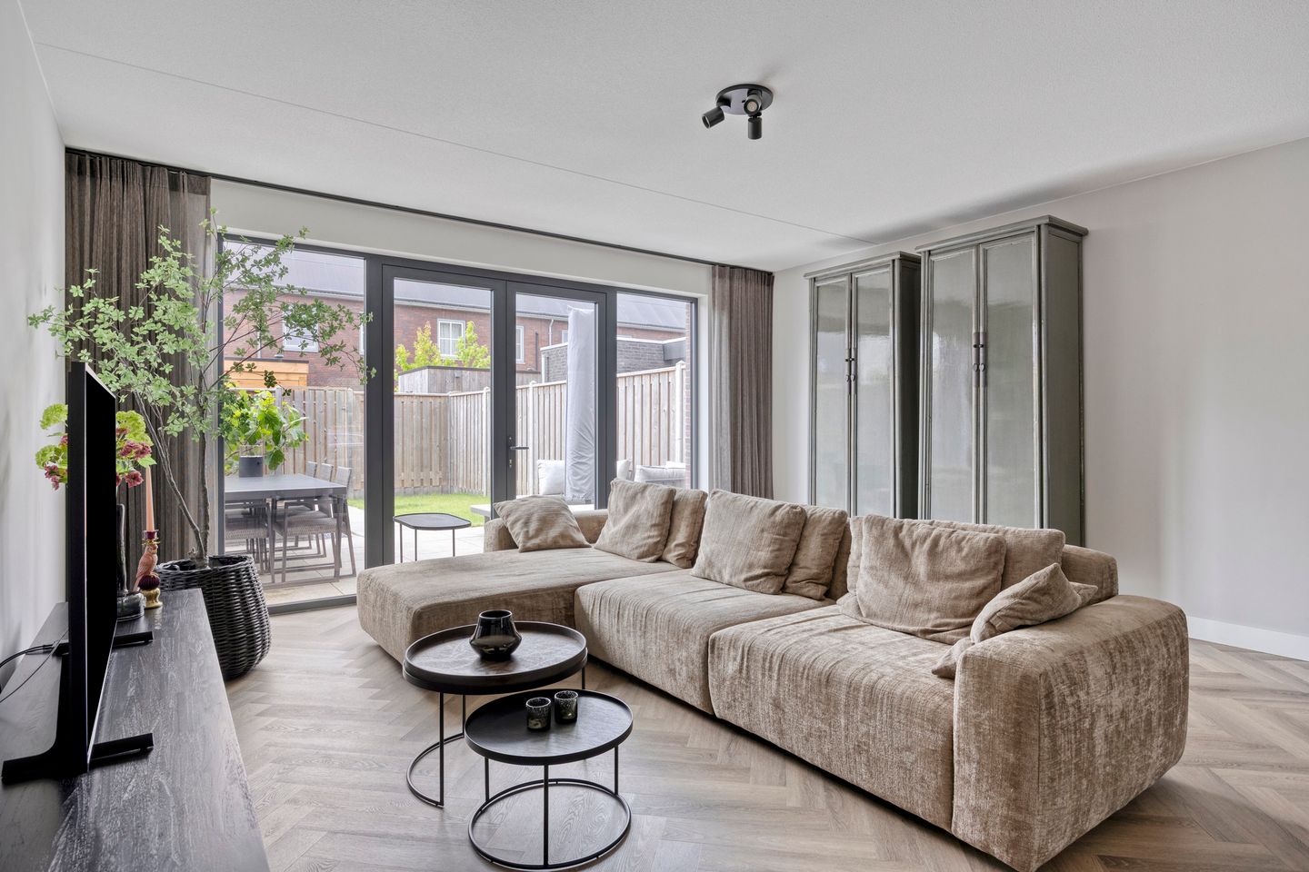 Foto 5 van Altena 28