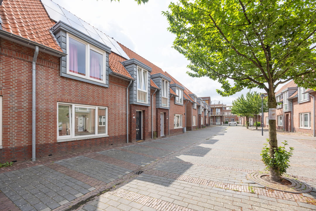 Foto 8 van Van Coeverdenstraat 9