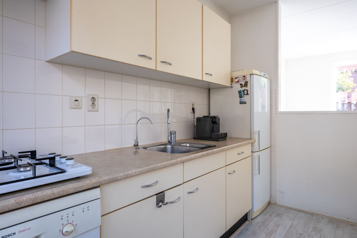 Foto 20 van Van Coeverdenstraat 9