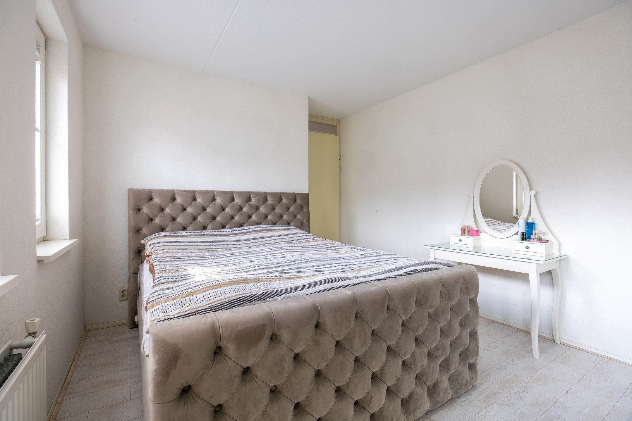 Foto 27 van Van Coeverdenstraat 9