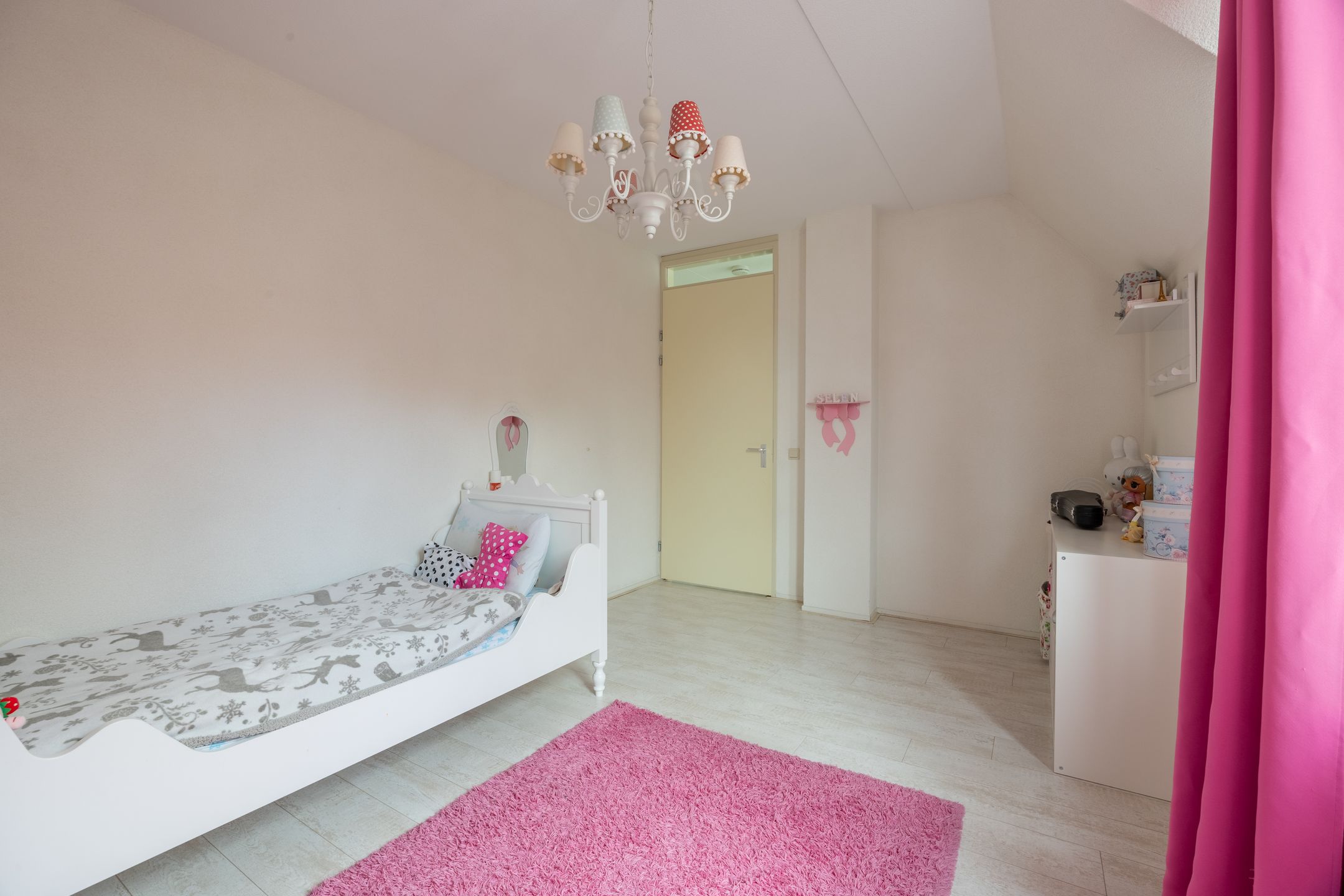 Foto 36 van Van Coeverdenstraat 9