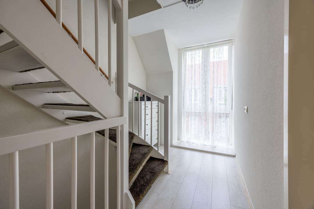 Foto 38 van Van Coeverdenstraat 9