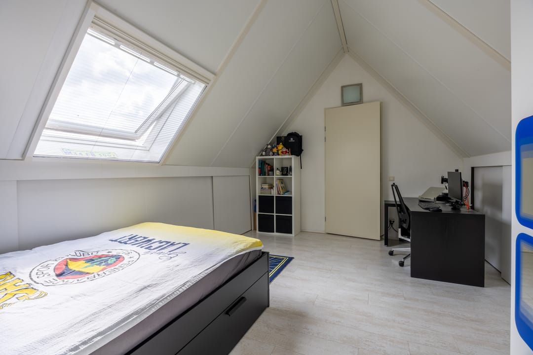 Foto 41 van Van Coeverdenstraat 9