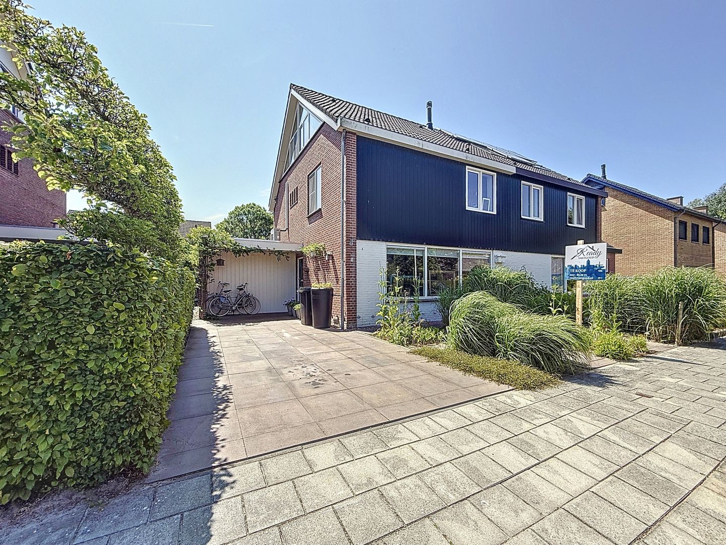 Foto 1 van De Blikken 8