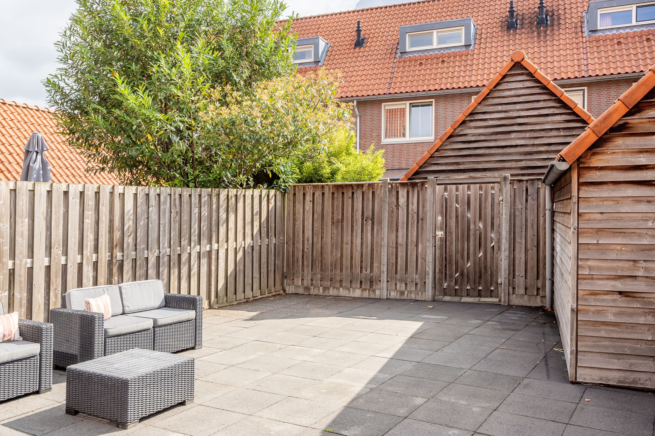 Foto 45 van Van Coeverdenstraat 9