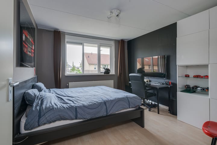 Foto 18 van Knibbelweide 36