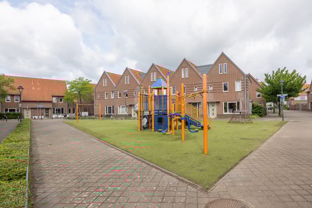 Foto 53 van Van Coeverdenstraat 9