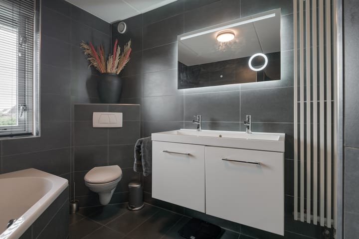 Foto 24 van Knibbelweide 36