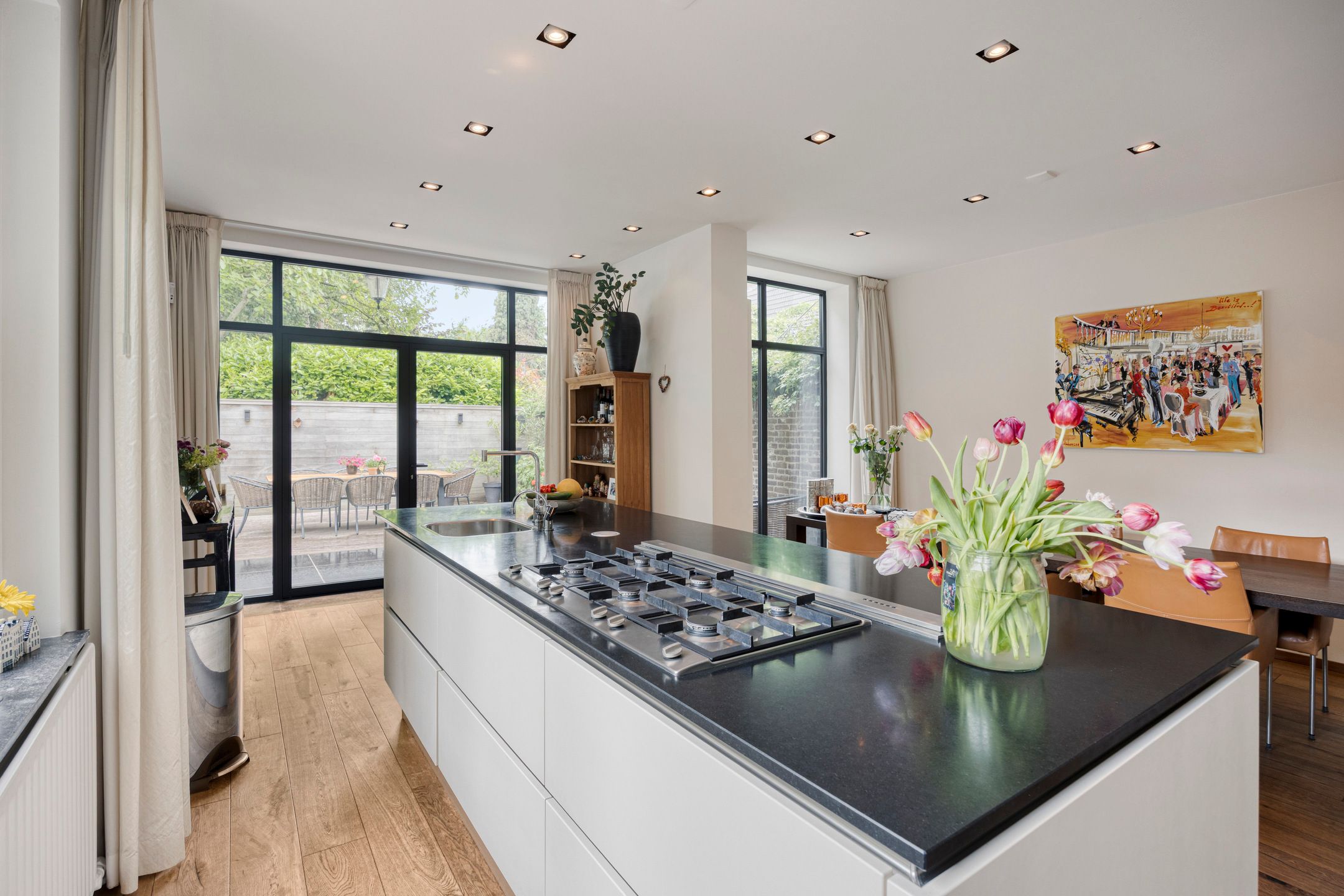 Foto 6 van Prins Hessen Casselstraat 8