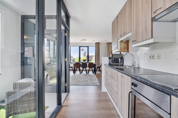 Foto 21 van Laan van Wateringse Veld 104