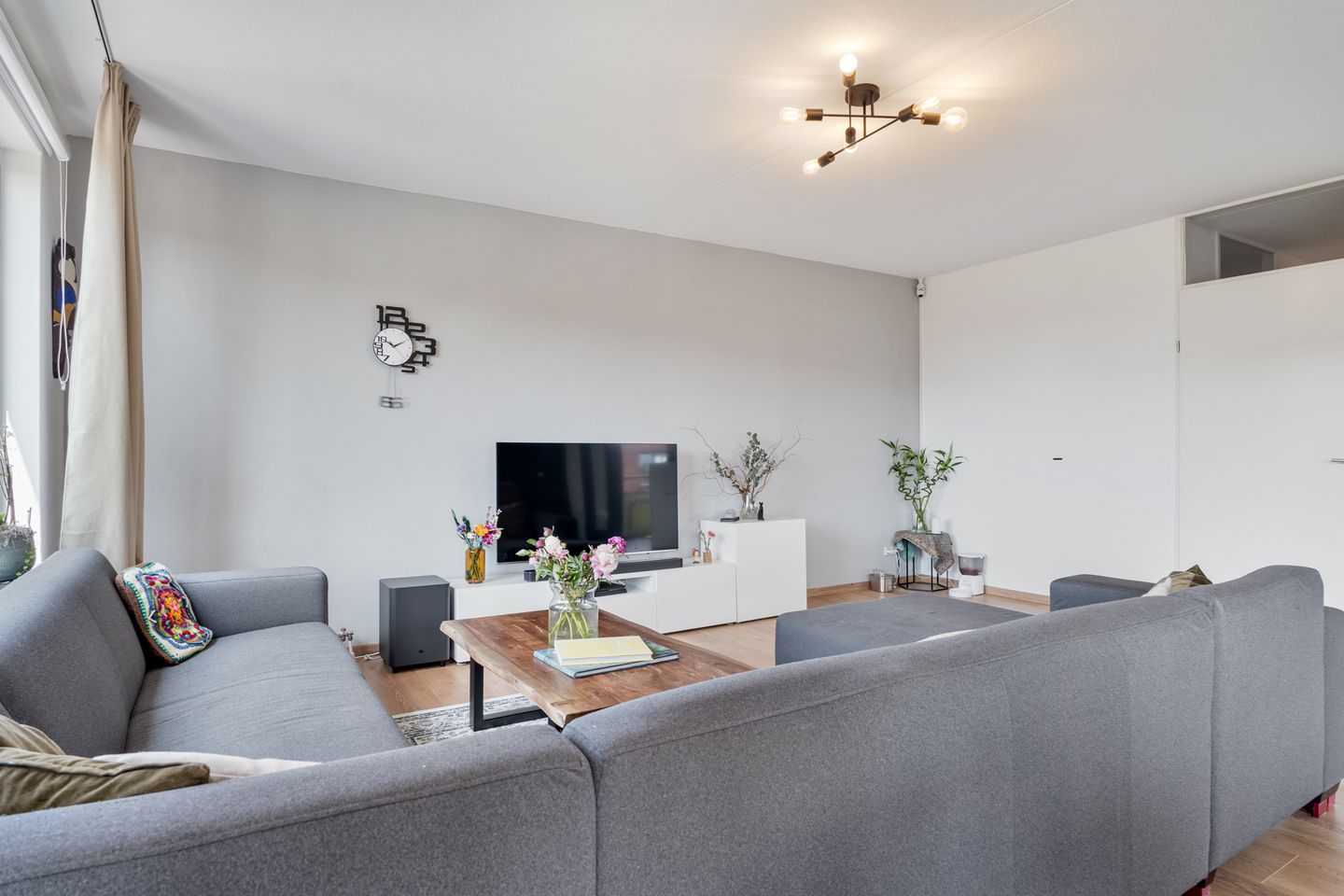 Foto 34 van Laan van Wateringse Veld 104