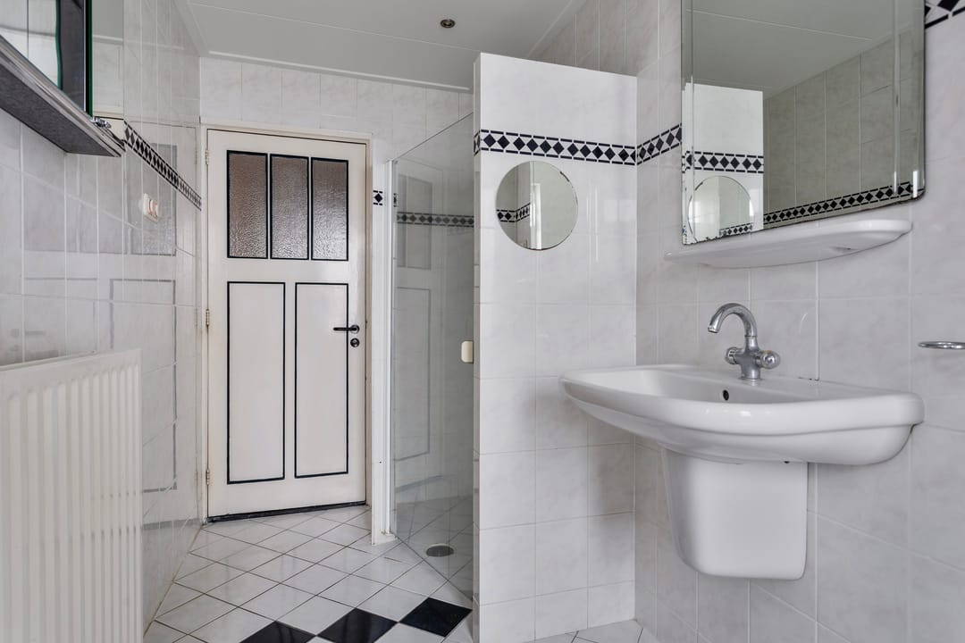 Photo 23 of Hoendiep 83