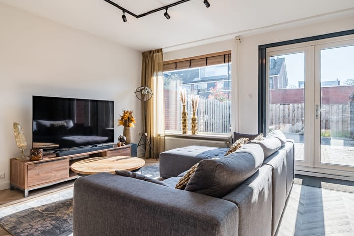 Foto 14 van Fluitekruid 11