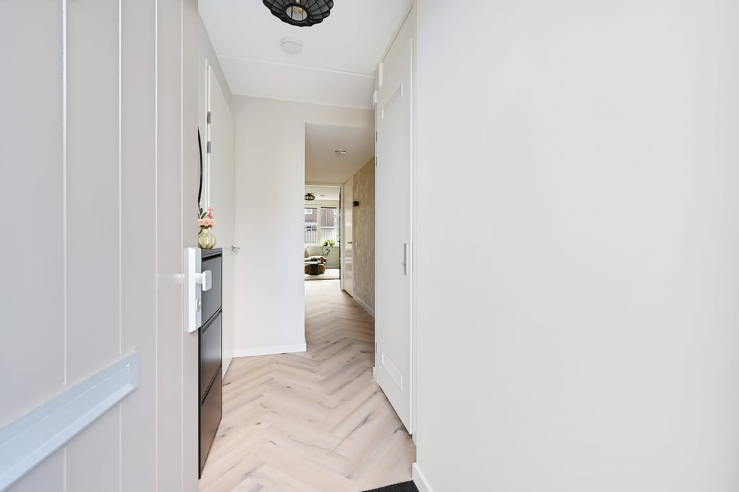 Foto 7 van Leonard Roggeveenstraat 32