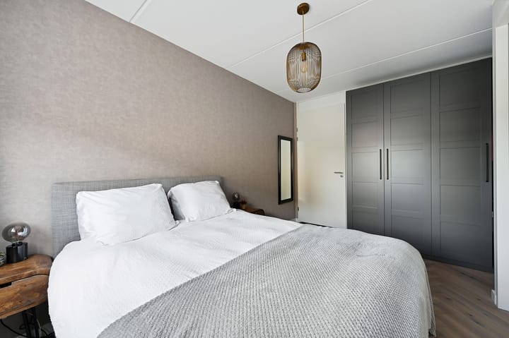 Foto 12 van Leonard Roggeveenstraat 32