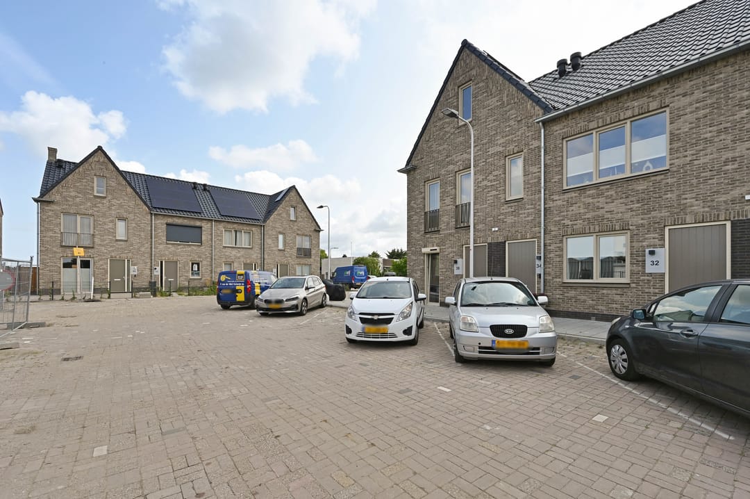 Foto 23 van Leonard Roggeveenstraat 32