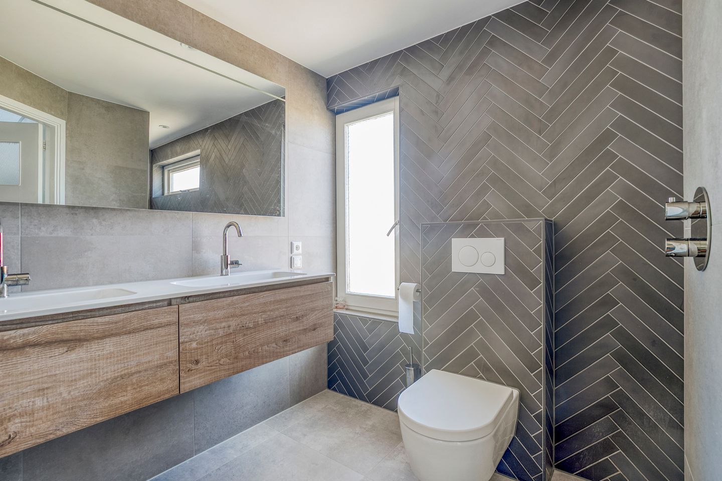 Foto 20 van Goudenregenlaan 2