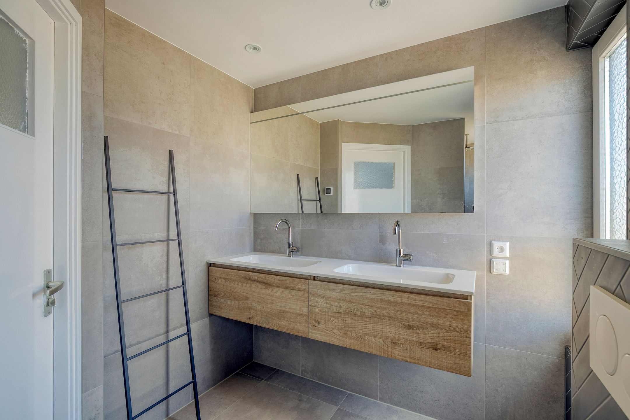 Foto 21 van Goudenregenlaan 2