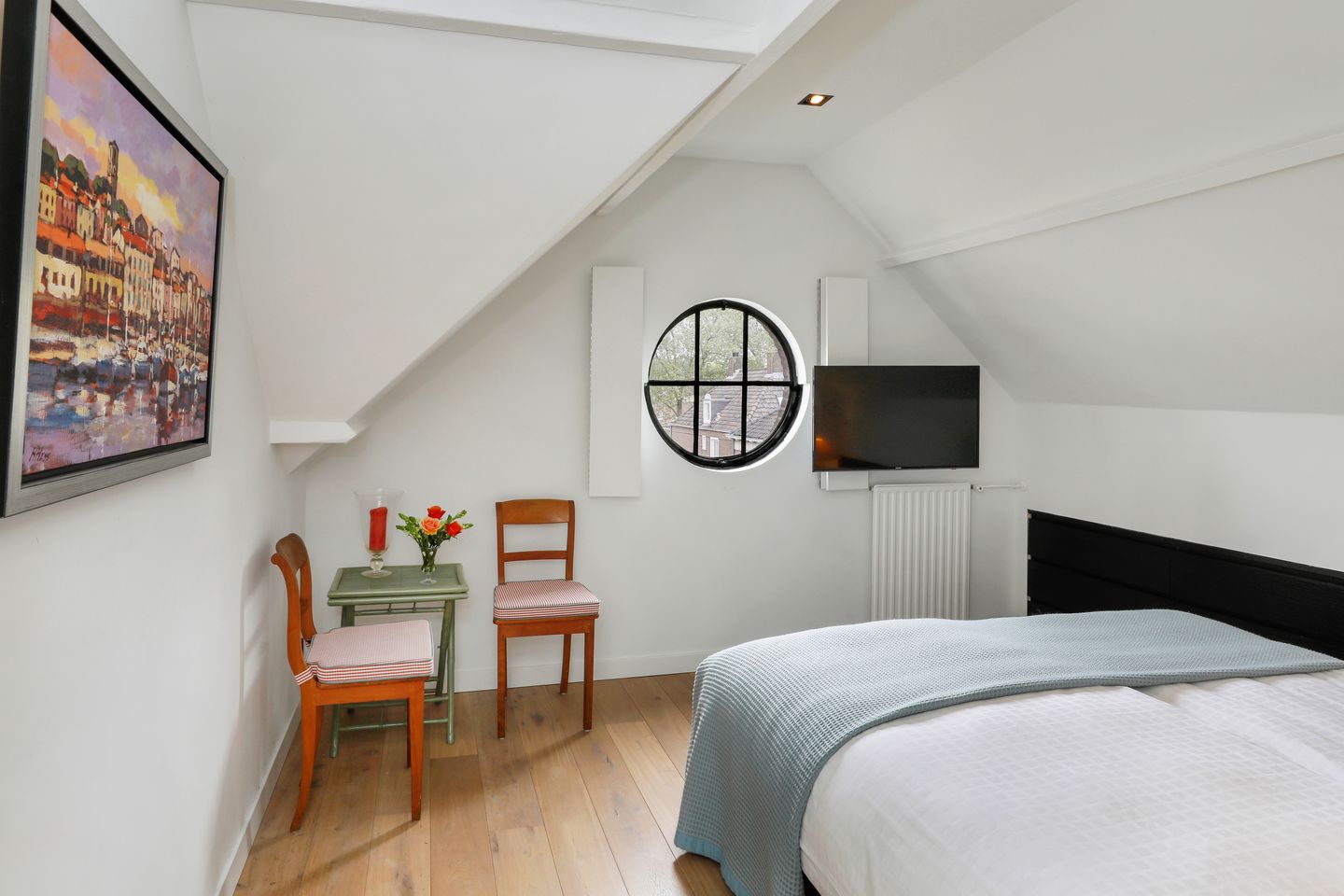 Foto 19 van Hertog Janstraat 36