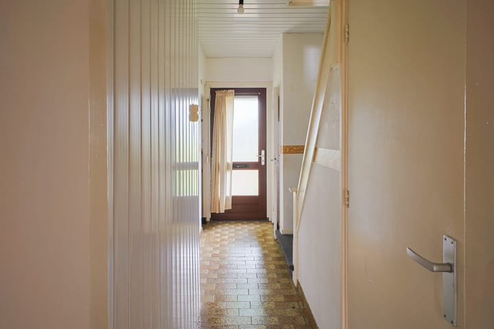 Foto 24 van Bloemenweg 14