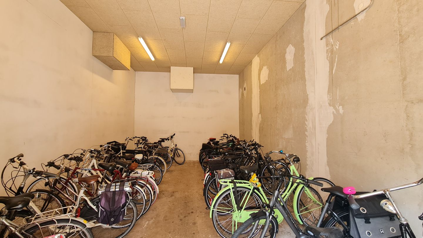 Foto 29 van Driekoningendwarsstraat 1-16