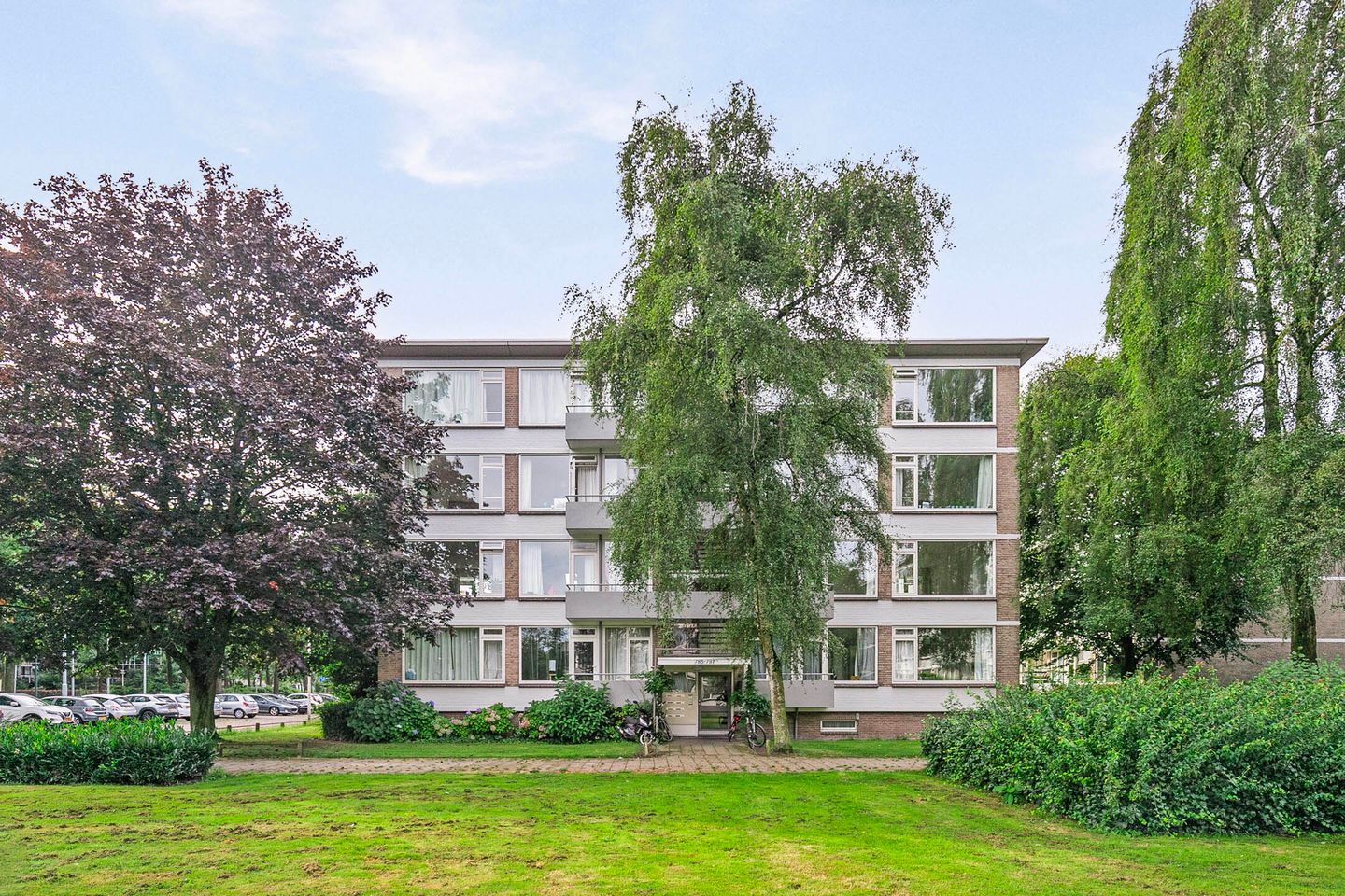 Foto 1 van Veldmaarschalk Montgomerylaan 795