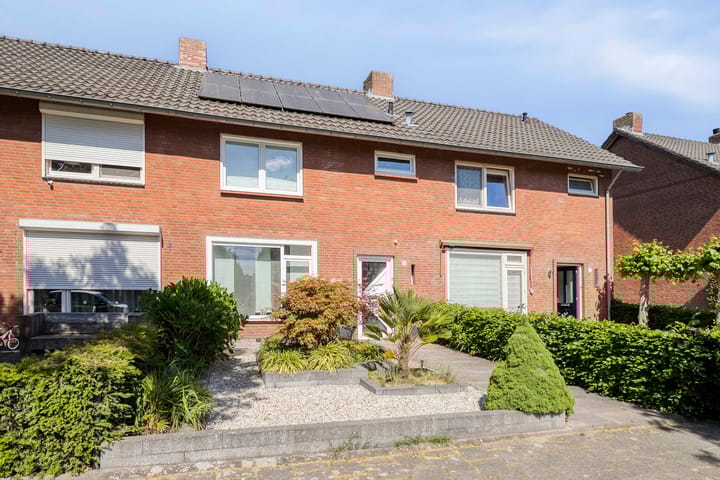 Foto 1 van Goudsbloemstraat 15