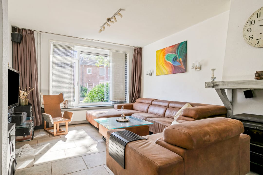 Photo 11 of Goudsbloemstraat 15