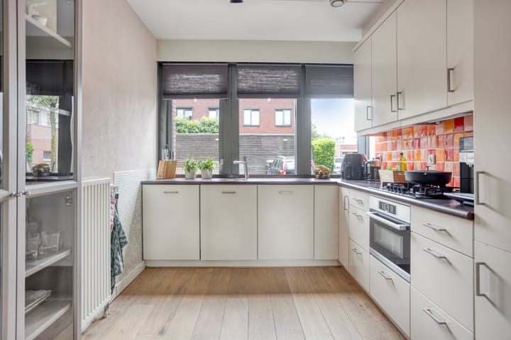 Photo 6 of Bladwesp 8