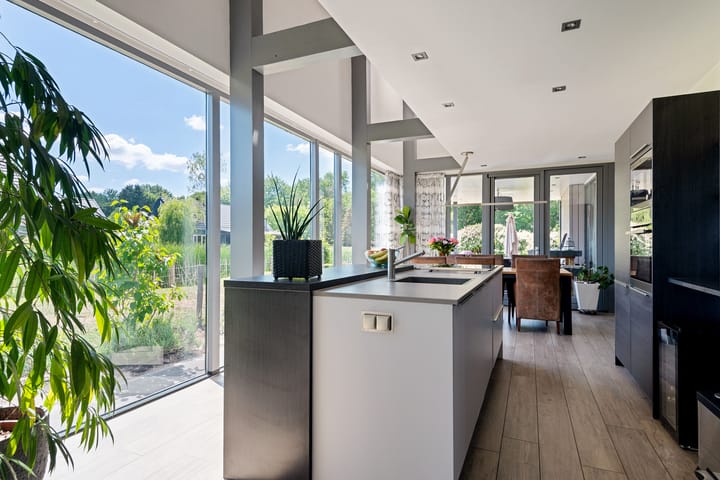 Foto 11 van Heereweg 66