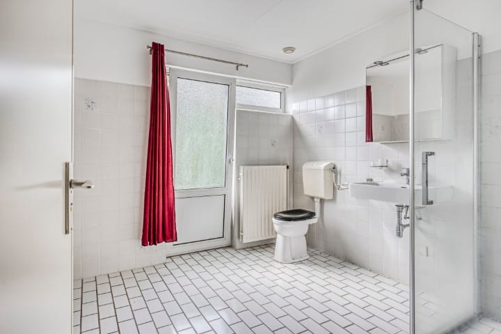 Photo 13 of Heistraat 6